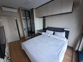 APARTEMEN THE PEAK TUNJUNGAN PLAZA dkt One Icon Trillium