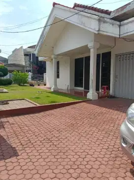 Rumah di Satelit Indah Mainroad Cluster Surabaya Barat - Bebas Banjir
