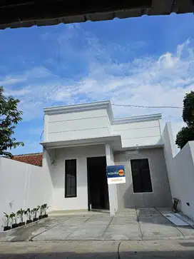 DIJUAL CEPAT RUMAH RAPIH SIAP HUNI DI JATIRANGON BEKASI