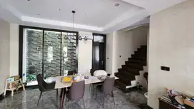 Rumah Bagus siap huni Summarecon Bekasi