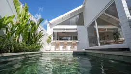 Modern 2-Bedroom Villa with Private Pool in Kedungu