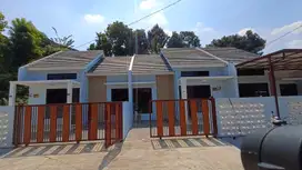 Rumah' ready stok murah di jatisampurna Bekasi cibubur