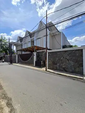 Dijual Rumah Mewah Murah Di Condet Jakarta Timur