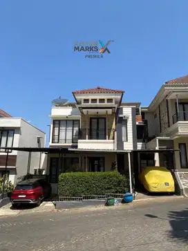 Villa Harga Bawah Pasar di Abdul Gani Batu Investasi Potensional