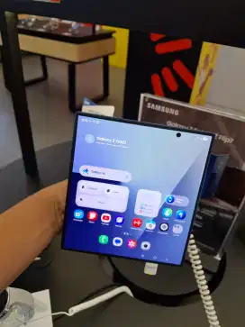 SAMSUNG GALAXY Z FOLD7 FREE BONUS Z-PREMIERE + GOOGLE Ai PRO + GIFT