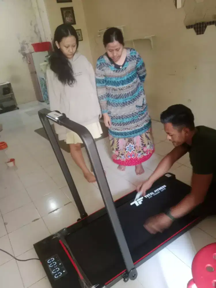 Treadmil elektrik termurah Tl 222