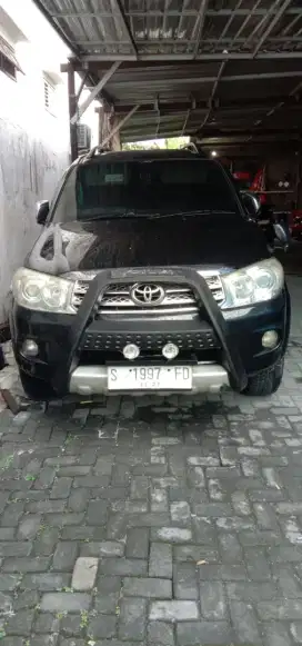 Fortuner diesel 2.5 2009