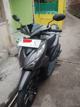 Beat deluxe 2022 mulus siap pakai