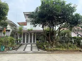 Dijual rumah mewah bagus di sentul city
