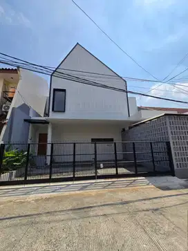 Jual Rumah Design Modern Dalam Komplek Area Duren Sawit Jakarta Timur