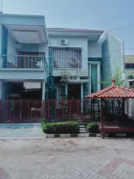 Dijual Rumah gayungsari / dekat masjid akbar