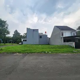 Kavling Hook Dijalan Boulevard Cluster Nusaloka Lingkungan Nyaman