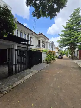 Rumah Second Dalam Komplek Di Pondok Kelapa Jakarta Timur