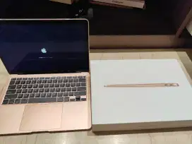 Macbook Air Retina 13 inch 256gn 2020 i3 fulset