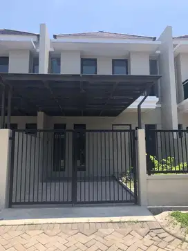 Dijual Rumah Pondok Chandra, Cluster Opal