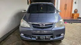 Xenia 1.0 Li Deluxe+ 2010 pribadi pjk hidup bln 11 km 100rban terawat
