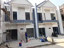 Rumah cluster 2lantai unit ready stok  cuma 300 meter dari Pintu Tol