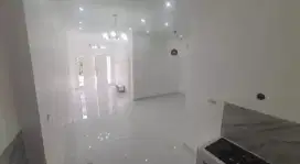 Rumah mewah siap Huni Dekat Stasiun Bebas Banjir Kencana Loka BSD