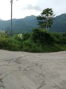 Tanah Hook 1.484m² View Gunung & Kota Garut, Harga di bawah pasaran