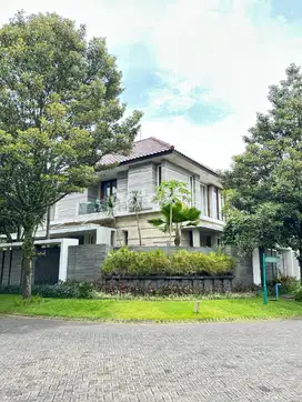 Rumah Mewah Furnish Hook Boulevard Raya Araya Golf Malang GMK03257