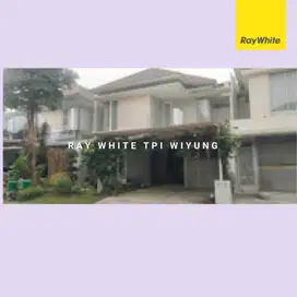 Dijual rumah wisata Bukit mas surabaya