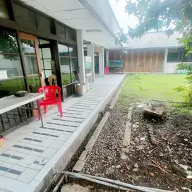 Dijual Rumah Siap Pakai di Mainroad Pusat Kota Sayap Asia Afrika