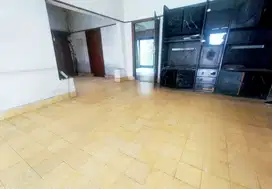 Disewakan Rumah Siap Pakai di Mainroad Pusat Kota Sayap Asia Afrika