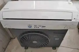 Jual ac panasonic 1/2 pk R32 lowwat 360 watt kondisi 95% ori semua