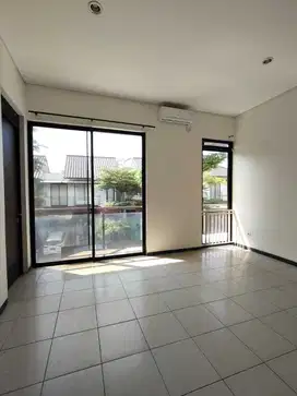Disewakan Rumah Ada Kitcen Set di Cluster Kamandaka Kbp