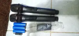 Di jual mic bluetooth sepasang