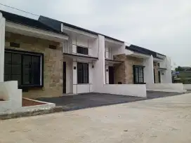 RUMAH READY STOK SIAP HUNI LOKASI BEBAS BANJIR