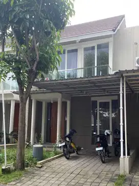 Rumah mewah citragrand 4 menit Kampus Unimus