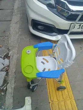 Perlengkapan bayi