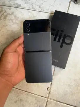 Samsung zflip 4 8/128 sein resmi