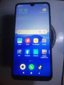 Xiaomi redmi 7 3/32gb