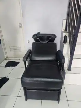 Dijual Perlengkapan dan Peralatan Barbershop
