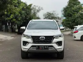 Termurah Toyota Fortuner Vrz 2.4 Facelift AT 2021 Putih