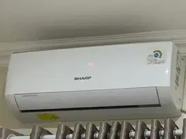 AC 1/2 pk SHARP mulus like new unit only