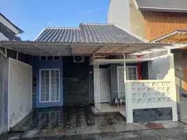 Rumah Di Griya Alam Persada Jatisari Cakep Enak