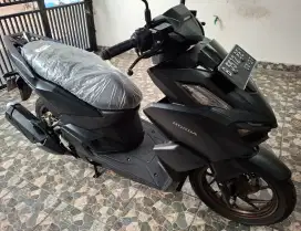 Km 7rb keyless ABS, honda vario 160 CBS iss 2022 bln 3 pajak panjang.