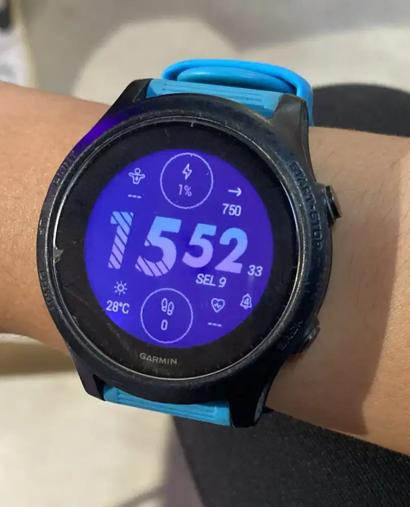 Jual Santai Garmin 945 Tangan Pertama Terawat