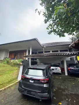 Rumah Dijual tanah Luas Di Bangka Kemang Jakarta Selatan