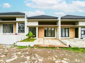 Rumah DP Ringan 15 Menit ke Terminal Cimulang SHM Hadap Timur J-28741