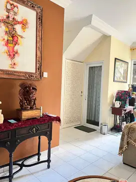 RUMAH MURAH RANGKA BAJA RINGAN LEGENDA WISATA CIBUBUR JAKARTA TIMUR