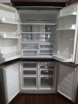 Kulkas SHARP 2 PINTU