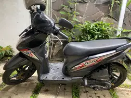 DIJUAL HONDA BEAT FI 2015 HITAM