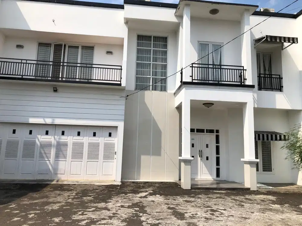 Rumah 5 Kamar Tidur Siap KPR 8 Mnt ke Citi Plaza Bogor J-31839