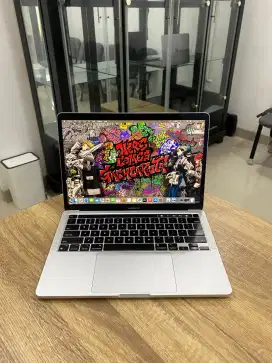 Macbook Pro M2 2022 Ram 8/256