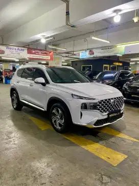Diesel Hyundai Santafe Signature AT 2022 Like New Santa Fe 2023