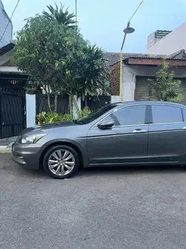 Dijual Honda Accord 2012 2.4 i-VTL